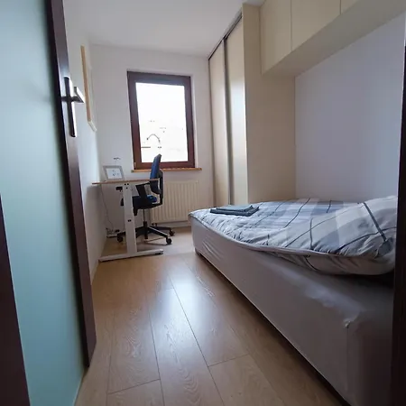 Tom & Jerry Apartment Glogow  Exterior photo