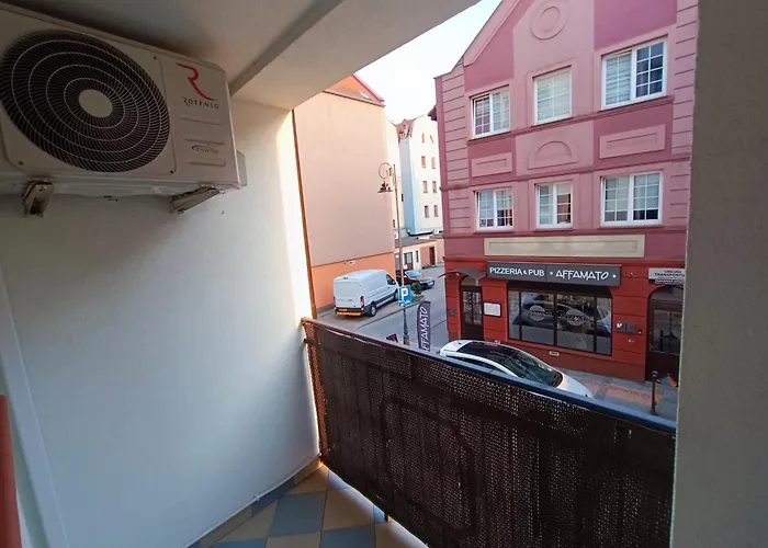 Tom & Jerry Apartment